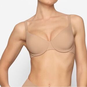 UNLINED FULL COVERAGE BRA NWOT
